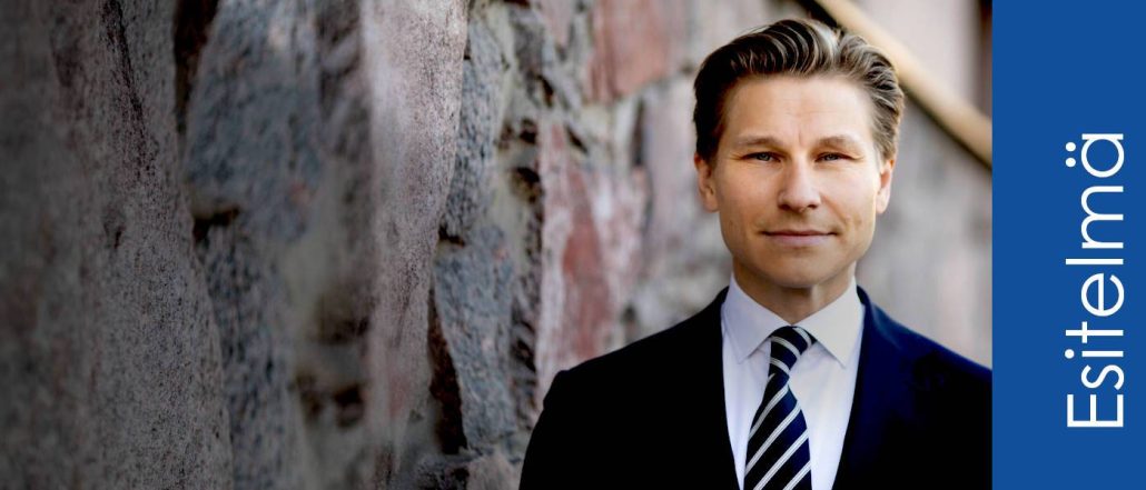 Antti Häkkänen, puolustusministeri